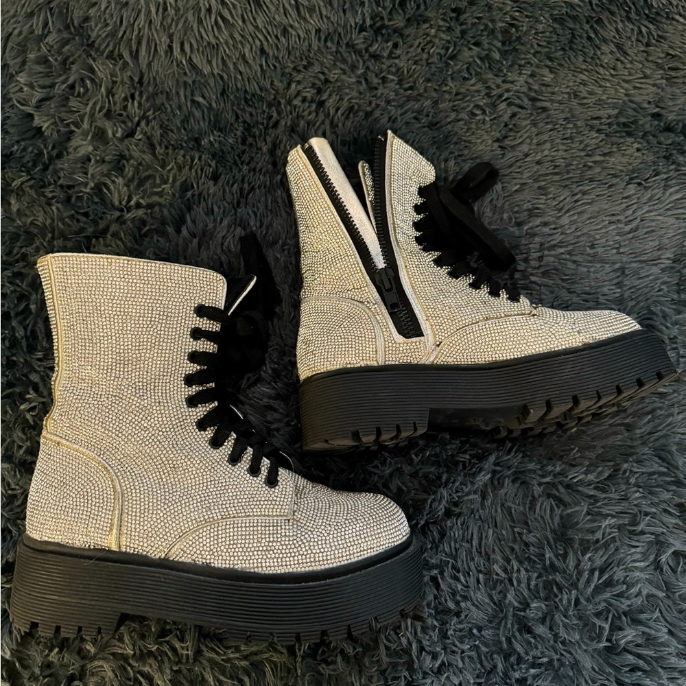 Poster girl Rhinestone platform combat boots